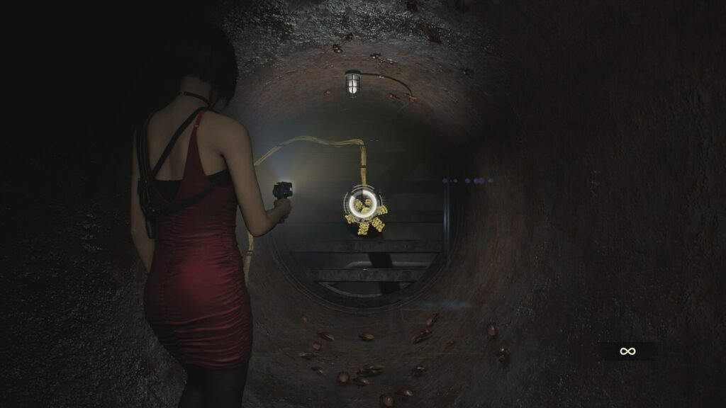 Ada Wong using her hacking device in a dark tunnel during a puzzle sequence in Resident Evil 2.